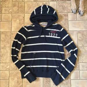 SOLD Men’s Hollister Hoodie